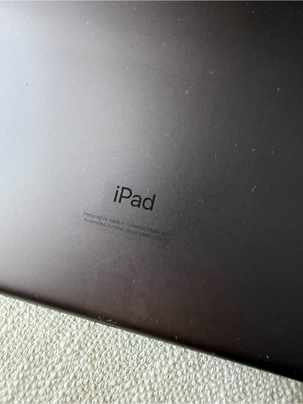 iPad - Picture 3 of 3